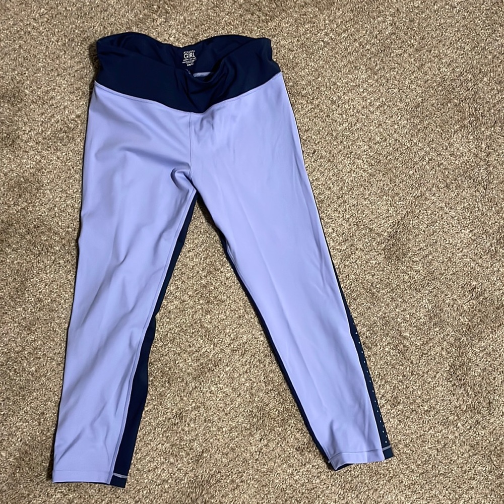 Athleta Girl Capri Workout Bottoms